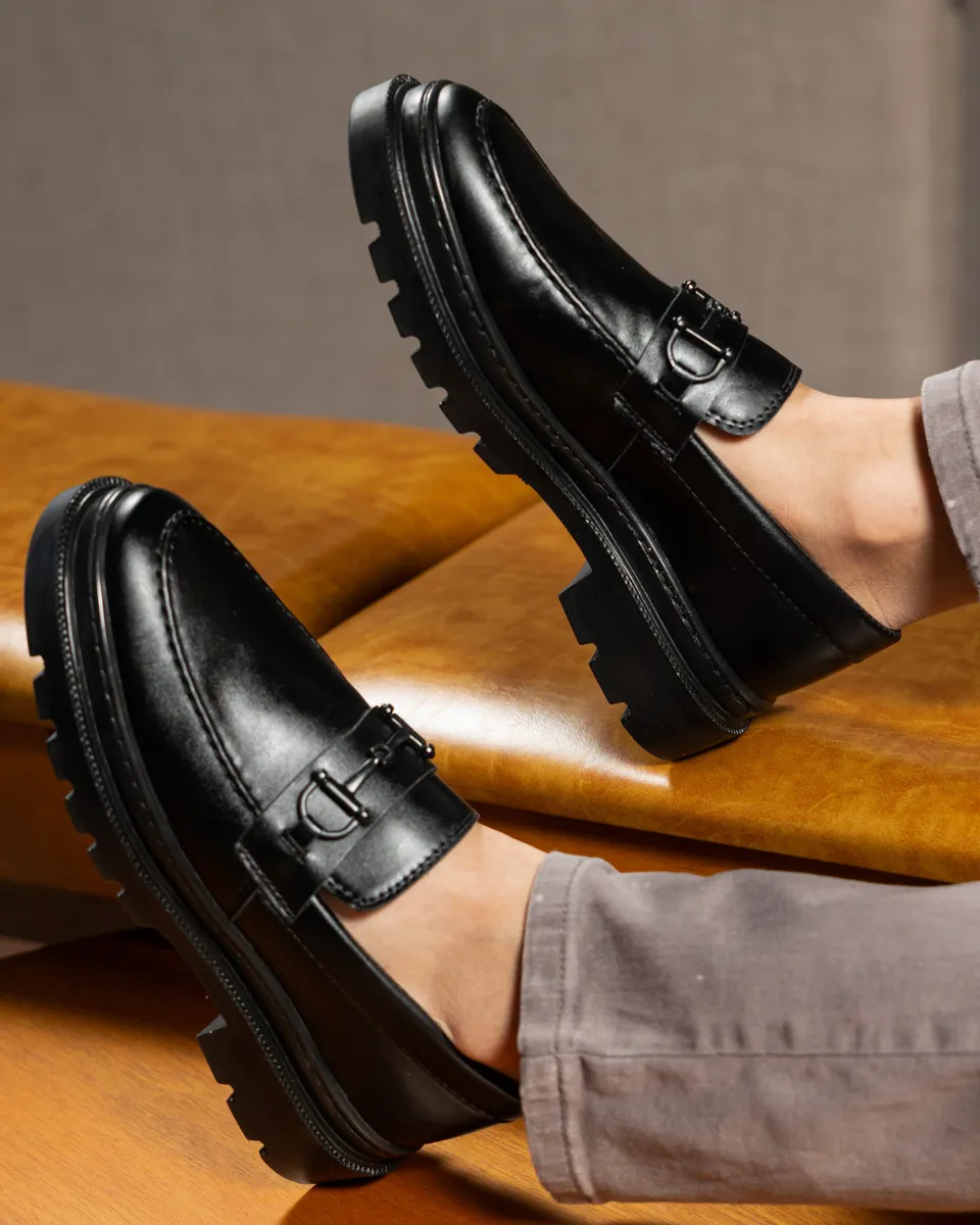 Sapato Social Masculino Mocassim Thézb Sem Cadarço PVC - Imagem 7