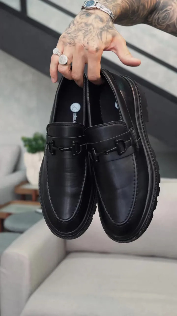 Sapato Social Masculino Mocassim Thézb Sem Cadarço PVC - Imagem 10